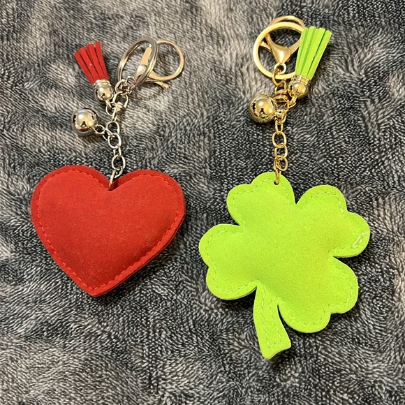 2 new bling keychains - Picture 4 of 4